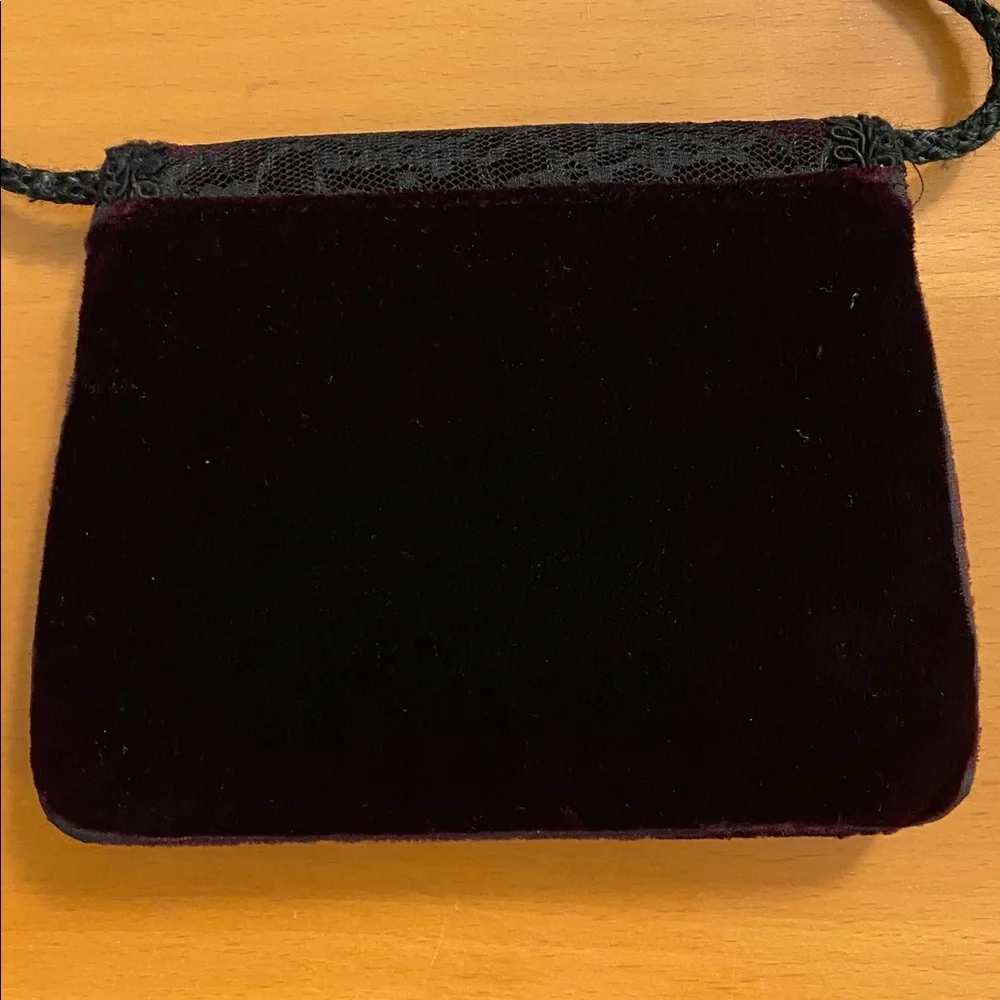 Black Lace Flap Crossbody Purse with Braided Strap